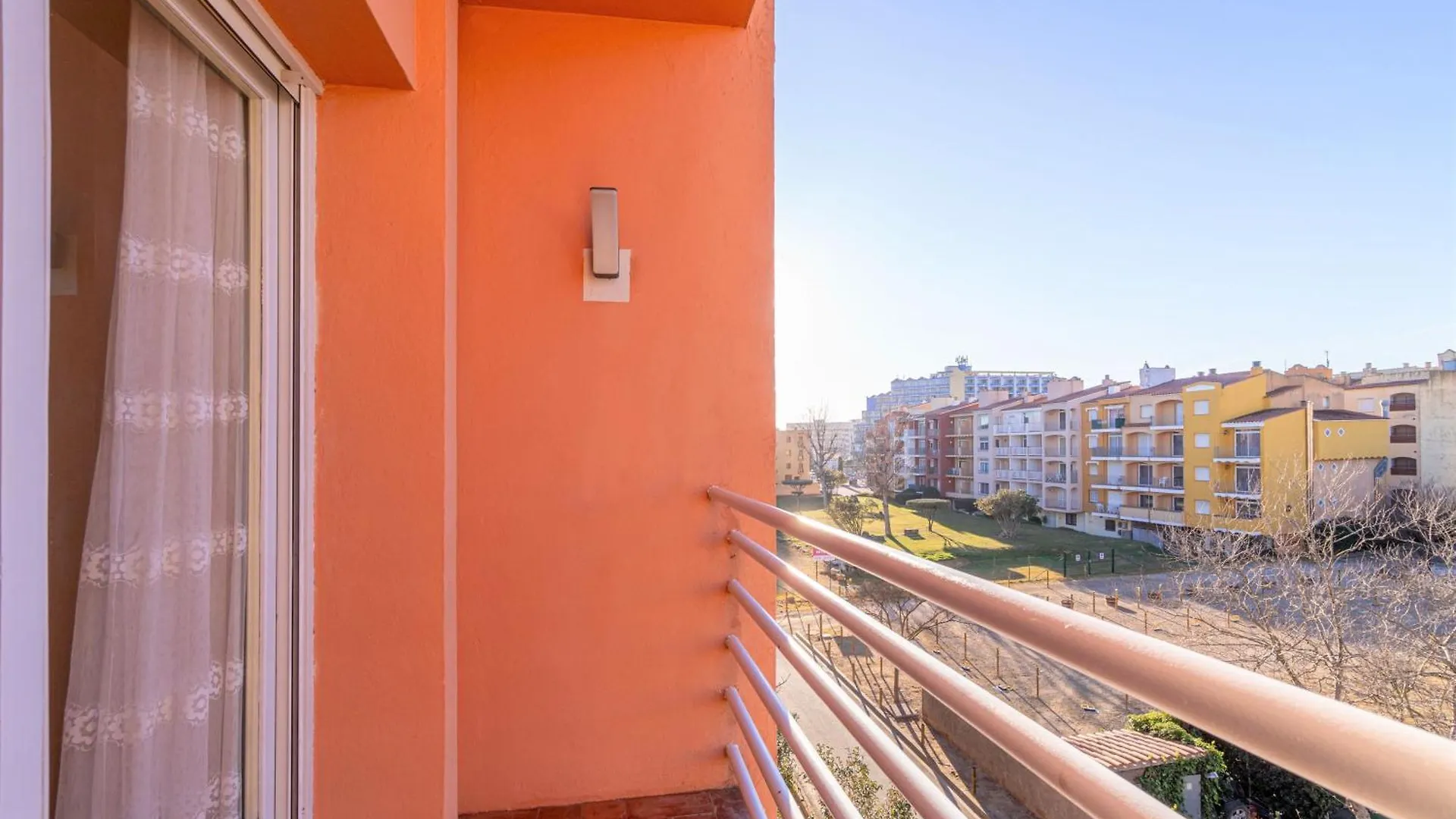 Basic Comfort Apartment Gran Reserva Platja 0071 Empuriabrava